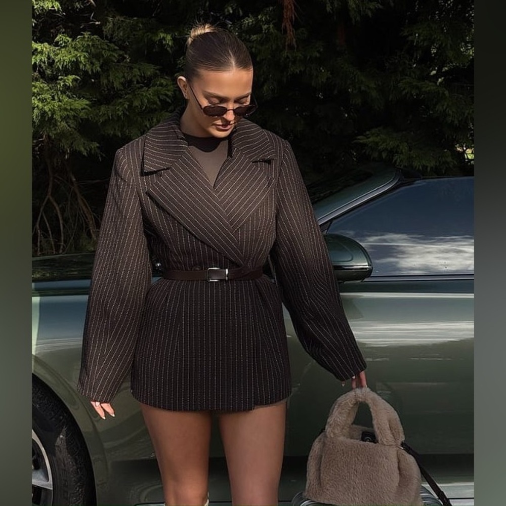 NA-KD Brown Wool Pinstripe Blazer Barrel Old Money Quiet Luxury 90s Retro Fall 6 - Picture 6 of 12